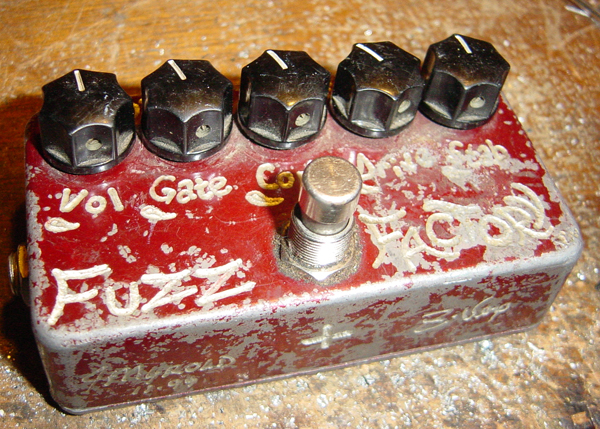 FUZZ FACTORY修理: DICO MUSIC blog